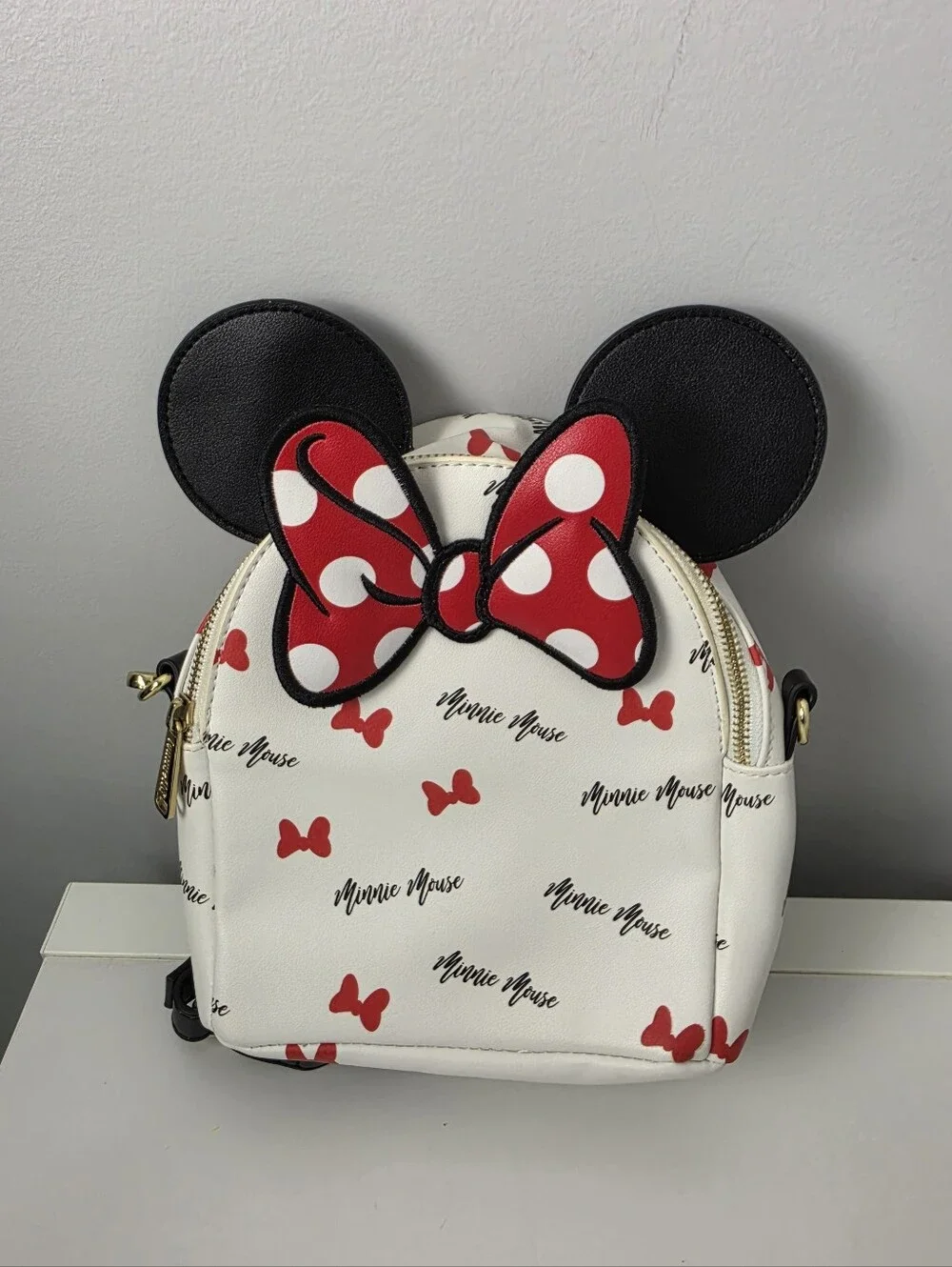 Minnie Mouse Loungefly Disney Minnie Mouse Signature Mini Backpack